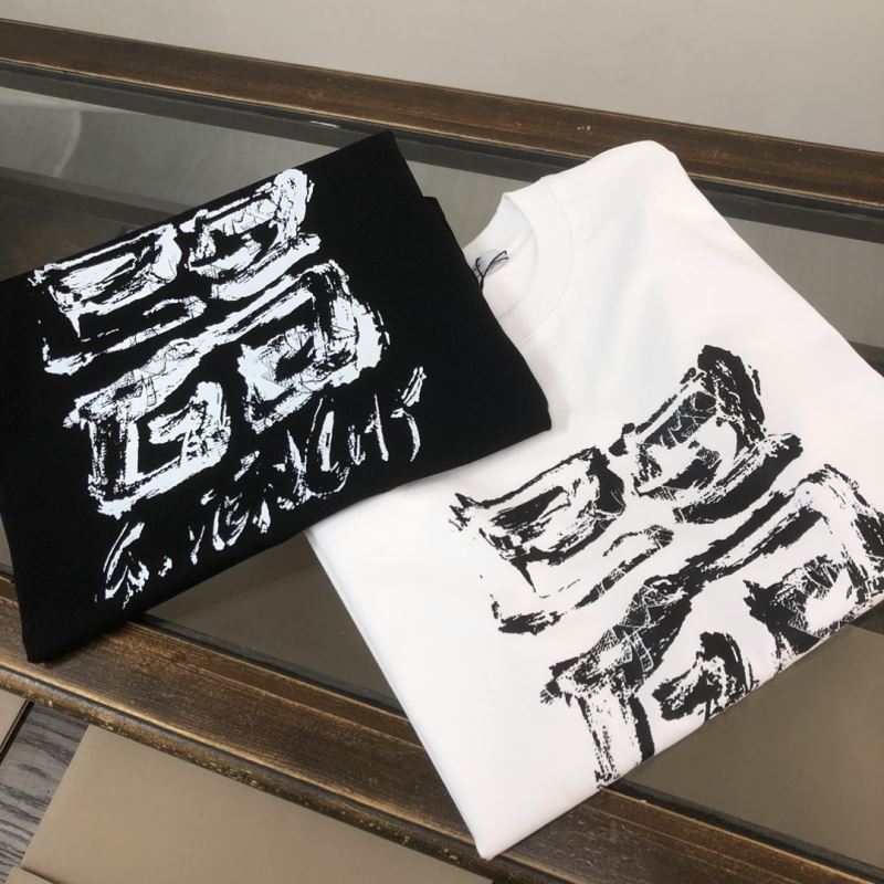 Givenchy T-Shirts